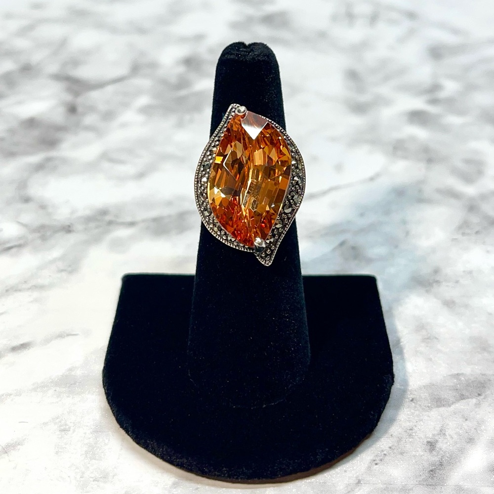 Elegant Orange Gemstone Ring